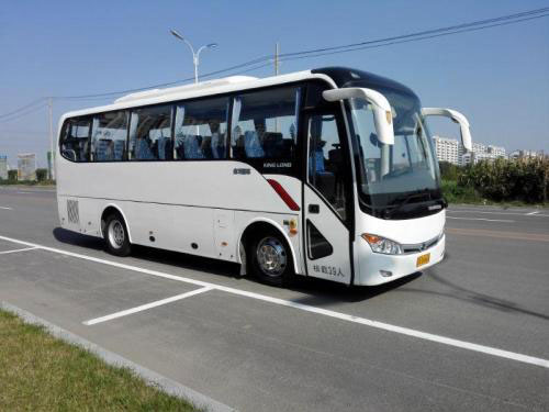 在大巴車租車平臺(tái)租用大巴車,租金都有哪些費(fèi)用組成?