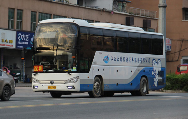 （上海班車租賃）上海班車公司哪家服務最好？